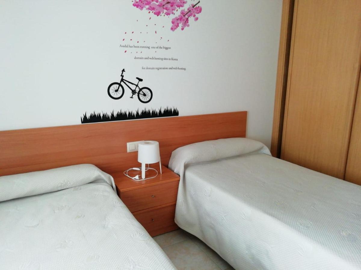 Apartamentos O Grove Eksteriør billede