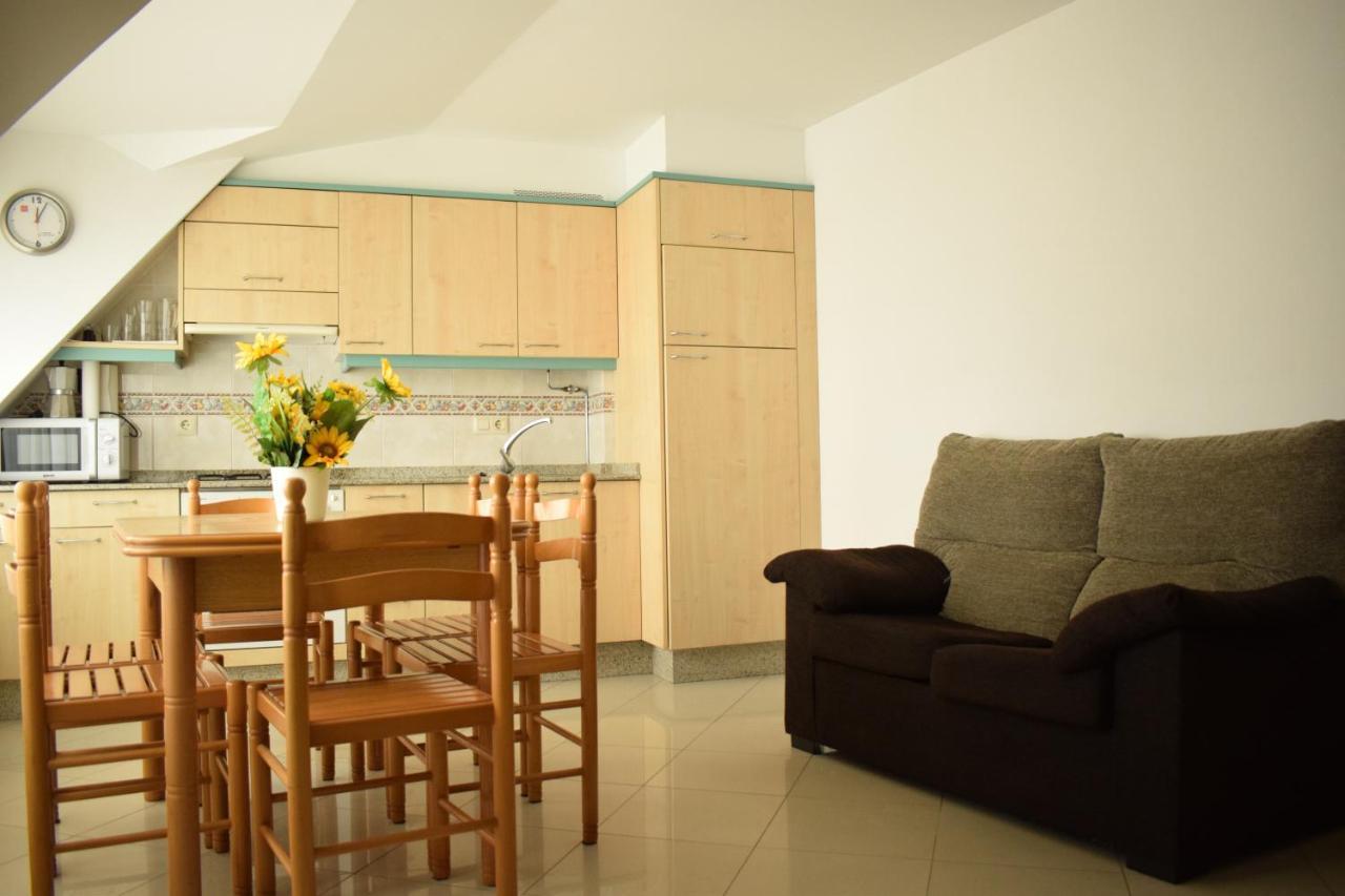 Apartamentos O Grove Eksteriør billede
