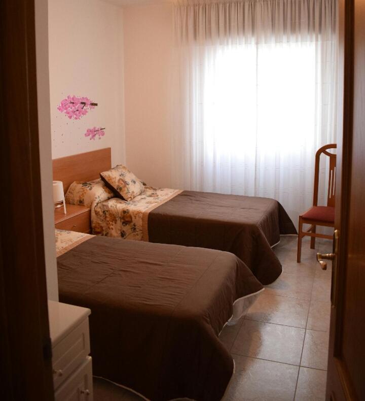 Apartamentos O Grove Eksteriør billede